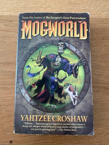 Mogworld - Yahtzee Croshaw - Fantasy Roman beschikbaar voor biedingen