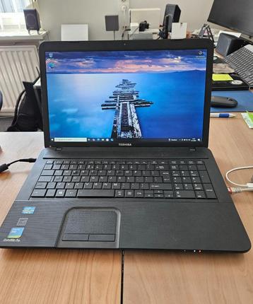 Toshiba laptop (zie beschrijving) beschikbaar voor biedingen