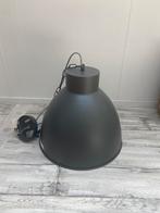Hanglampen with lightbulb kenwell lighting, Huis en Inrichting, Lampen | Hanglampen, Ophalen of Verzenden, Zo goed als nieuw, Minder dan 50 cm