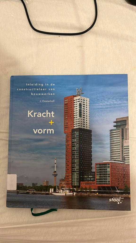 J. Oosterhoff - Kracht plus vorm, Boeken, Techniek, Zo goed als nieuw, Bouwkunde, Ophalen of Verzenden