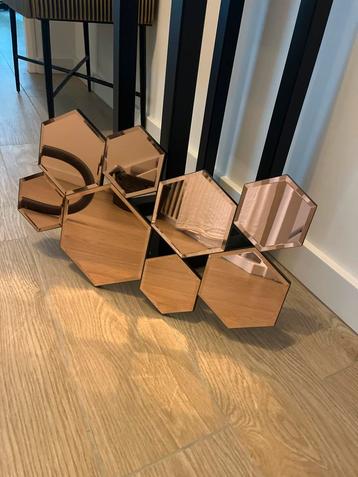 Spiegel - Bronskleurig - Decoratief beschikbaar voor biedingen