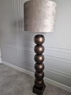 Eric kuster bollamp brons vloerlamp grote lamp kroko kap, Huis en Inrichting, Lampen | Vloerlampen, Ophalen, Eichholtz richmond Eric kuster stijl colmore