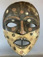 260141 Zeldzaam Groot Afrikaans Maternite Phemba Woyo masker, Ophalen of Verzenden