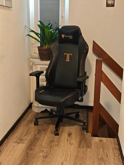 Secretlab TITAN 2020 Stealth Gamingstoel, Huis en Inrichting, Bureaustoelen, Gebruikt, Bureaustoel, Zwart, Ergonomisch, Gaming bureaustoel
