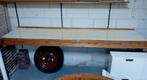 Werkbank voor in de garage of schuur inclusief 2 wanddragers, Ophalen, Gebruikt