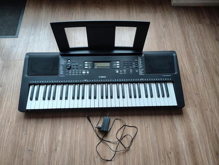 Yamaha PSR E363, Muziek en Instrumenten, Keyboards, 61 toetsen, Yamaha, Ophalen