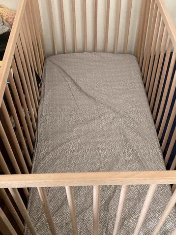 IKEA SNIGLAR Cot, beech, 60x120 cm with the mattress beschikbaar voor biedingen