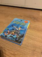 Het gouden geheim & dolfijnen in actie 2 in 1 boek, Ophalen, Nieuw