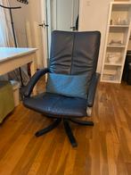 Donkerblauwe leren relax stoel, Huis en Inrichting, Ophalen, Gebruikt
