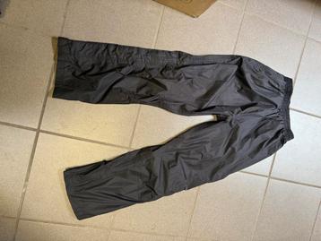 Zwarte Ayacucho regenbroek - Maat 152 beschikbaar voor biedingen
