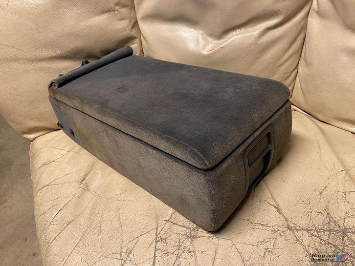 Bmw E32 armsteun deel achterbank 7-serie middenarmsteun, Auto-onderdelen, Interieur en Bekleding, BMW, Gebruikt, Ophalen of Verzenden