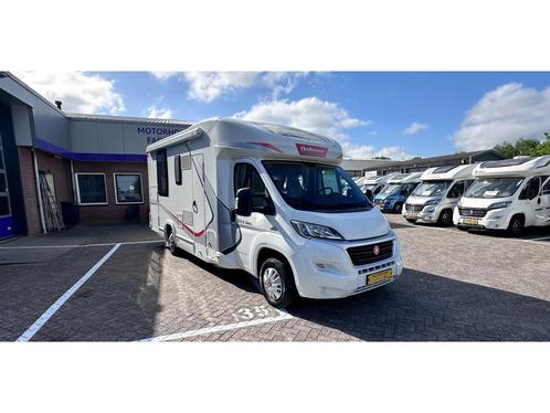 Queensbed hefbed modeljaar 2016, Caravans en Kamperen, Campers, Half-integraal, tot en met 4, Overige merken, Diesel