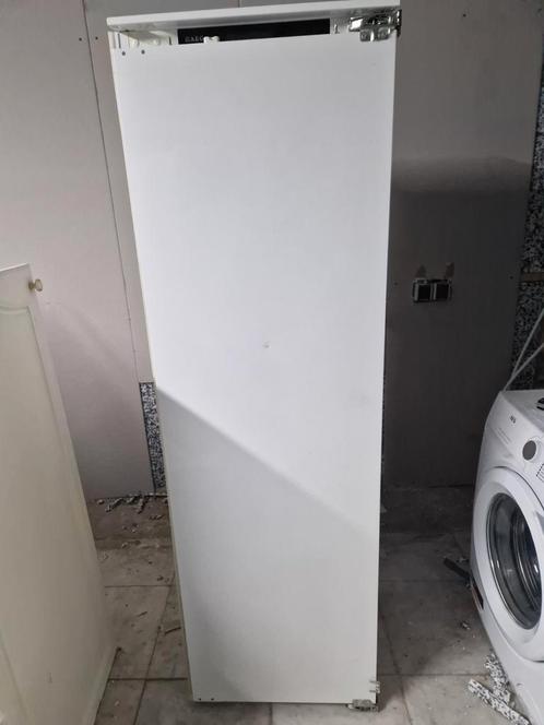 AEG vriezer kastmodel (inbouw) kan ook los uiteraard., Huis en Inrichting, Keuken | Keukenbenodigdheden, Zo goed als nieuw, Ophalen of Verzenden