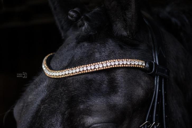 L'Anique Click&Go Frontriem Gold Crystal, Dieren en Toebehoren, Paarden en Pony's | Hoofdstellen en Tuigage, Nieuw, Dressuur, Ophalen of Verzenden
