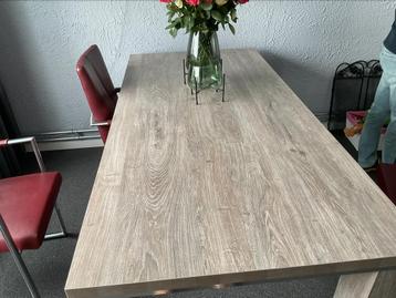 Te koop Casino eetkamertafel , 190x99x h 78 beschikbaar voor biedingen