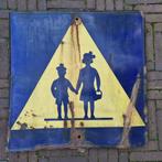 Oud Emaille Schoolbus Bord Groot Zwaar Exemplaar 70 x 70 cm., Ophalen of Verzenden, Gebruikt, Reclamebord