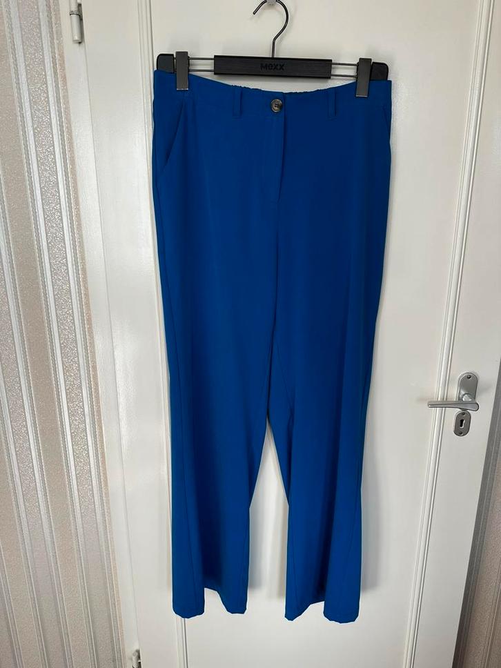 Ydence pak cobalt blauw maat M-L 38-40, Kleding | Dames, Jasjes, Kostuums en Pakken, Zo goed als nieuw, Maat 38/40 (M), Blauw