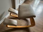 Varier Stokke ergonomische kniestoel met leren bekleding., Ophalen of Verzenden, Gebruikt, Beige