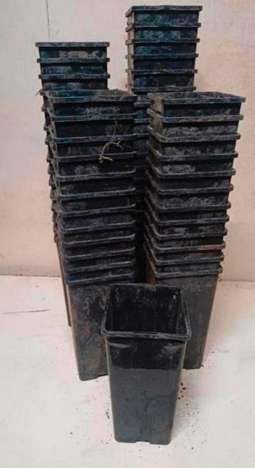 Kweekpotten 11x11x21,5 cm beschikbaar voor biedingen