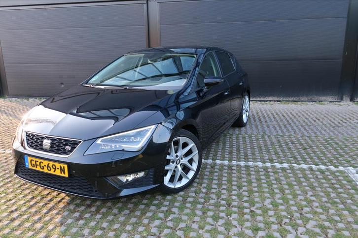 Seat Leon FR 1.4 TSI 150PK | 2015  | 125.095 km | Alacantara, Auto's, Seat, Particulier, Leon, Benzine, Hatchback, Handgeschakeld