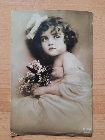 ansichtkaart bloemenmeisje beschikbaar voor biedingen