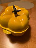 Le Creuset France paprika pan. Paprikapan geel. Braadpan, Ophalen, Zo goed als nieuw, Gietijzer, Koekenpan of Braadpan