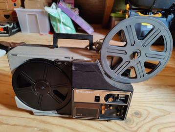 Film projector 