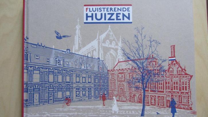 Haarlem - Fluisterende huizen  Tweede Wereldoorlog, Boeken, Geschiedenis | Stad en Regio, Zo goed als nieuw, Ophalen of Verzenden