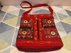 Vintage Geborduurde Schoudertas - Als Nieuw, Ibiza style, Ophalen of Verzenden, Zo goed als nieuw, Rood, Schoudertasje