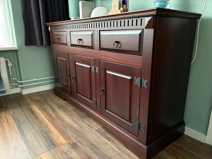 Koloniaal dressoir met veel opbergruimte, Huis en Inrichting, Kasten | Dressoirs, Gebruikt, 150 tot 200 cm, 25 tot 50 cm, Met lade(s)