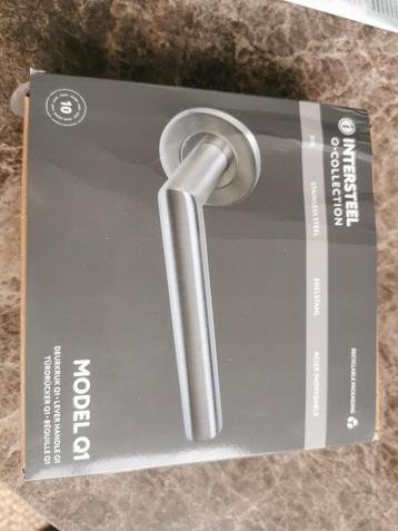 Deurkruk Intersteel model Q1 beschikbaar voor biedingen