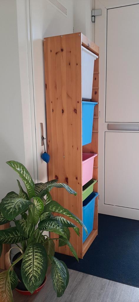 Ikea Trofast kast / hout / hoog: 176h x 44b x30d, Huis en Inrichting, Kasten | Overige, Ophalen