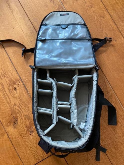 Lowe Pro fototas gebruikt maar nog in heel nette staat, Audio, Tv en Foto, Fotografie | Fototassen, Gebruikt, Rugtas, Lowepro