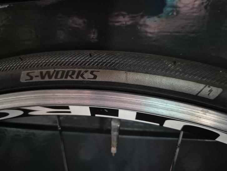 4 tubeless wielerbanden S-Works, Fietsen en Brommers, Fietsonderdelen, Zo goed als nieuw, Racefiets, Band, Ophalen of Verzenden