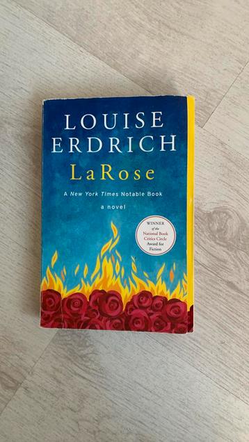 La roze louise erdrich beschikbaar voor biedingen
