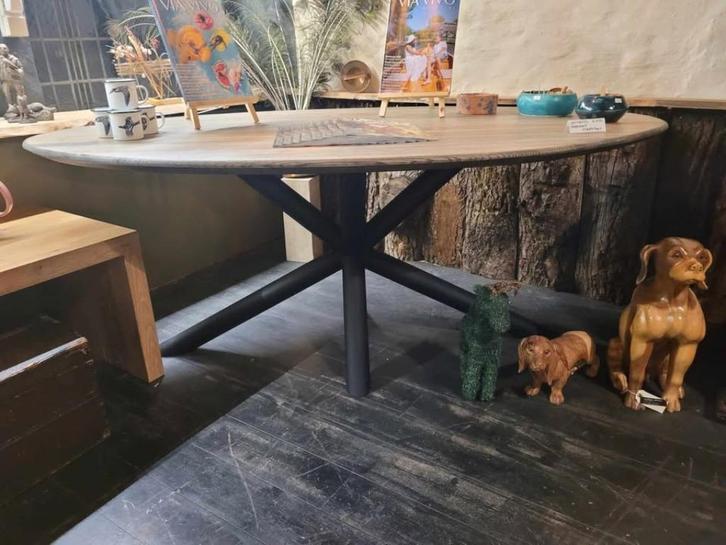 Ovale eetkamer tafel, Huis en Inrichting, Tafels | Eettafels, Nieuw, 100 tot 150 cm, 150 tot 200 cm, Vijf personen of meer, Ovaal