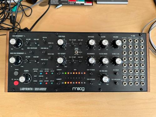 Moog Labyrinth semi-modulaire synthesizer (z.g.a.n.), Muziek en Instrumenten, Synthesizers, Zo goed als nieuw, Overige aantallen