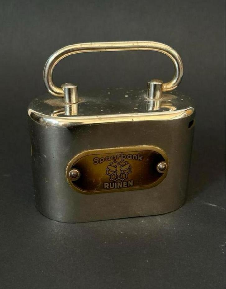 Vintage Spaarpot Spaarbank Ruinen, Verzamelen, Spaarpotten, Zo goed als nieuw, Ophalen of Verzenden