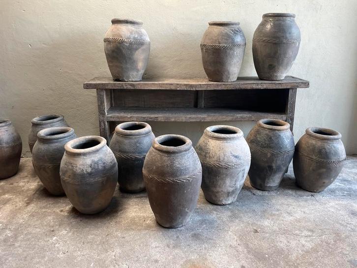 Oude kruik vaas pot olijfkruik olijfpot landelijk stoer, Huis en Inrichting, Woonaccessoires | Vazen, Zo goed als nieuw, Overige kleuren
