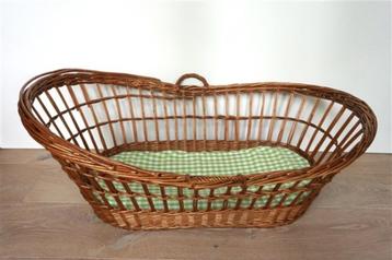 Vintage rotan wieg - 'mozes' mand beschikbaar voor biedingen