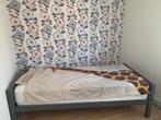 Eenpersoons ledikant inclusief bodem en matras, Ophalen, Zo goed als nieuw, Minder dan 140 cm, Matras