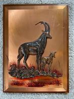 Koperen Reliëf Antilope met Jong, Ophalen of Verzenden, Koper