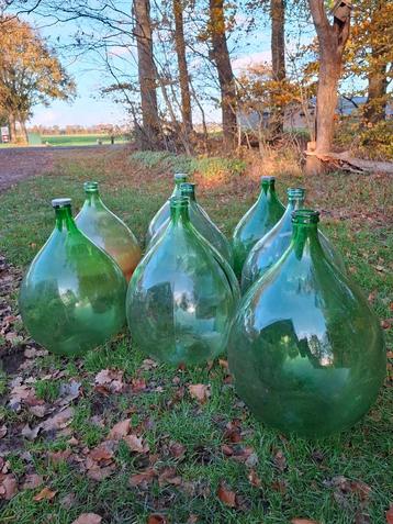 Oude vintage gistflessen xxl beschikbaar voor biedingen