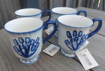 4 nieuwe theekopjes blauwe tulpen Delft blauw beschikbaar voor biedingen