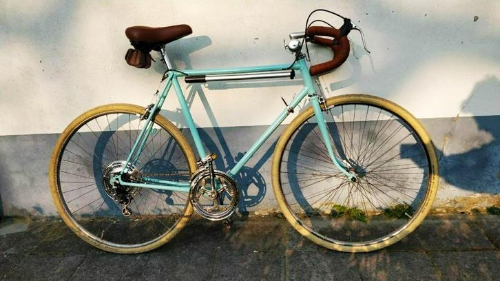 Racefiets gerestaureerd, Fietsen en Brommers, Fietsen | Racefietsen, Zo goed als nieuw, Overige merken, Meer dan 20 versnellingen