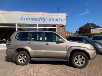 Toyota LANDCRUISER 120 3.0 d4d  VX 5-Seats 5-Doors EXPORT !! beschikbaar voor biedingen