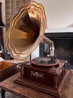 Decoratieve Pathefoon met Zwitsers loopwerk en platen, Antiek en Kunst, Ophalen