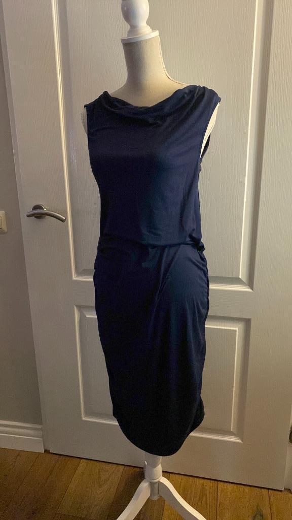 Jurk met waterval hals Maat L rimpel model Purdey, Kleding | Dames, Jurken, Zo goed als nieuw, Maat 38/40 (M), Blauw, Knielengte