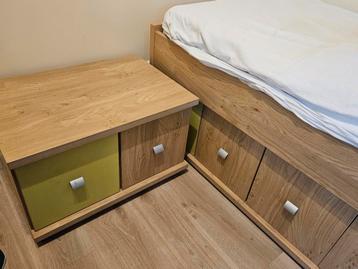 Te koop leuke, degelijke kinder-jeugdslaapkamer beschikbaar voor biedingen