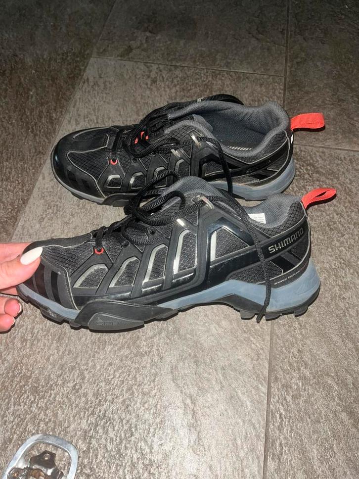 Shimano klikschoenen compleet, Sport en Fitness, Wielrennen, Zo goed als nieuw, Ophalen of Verzenden